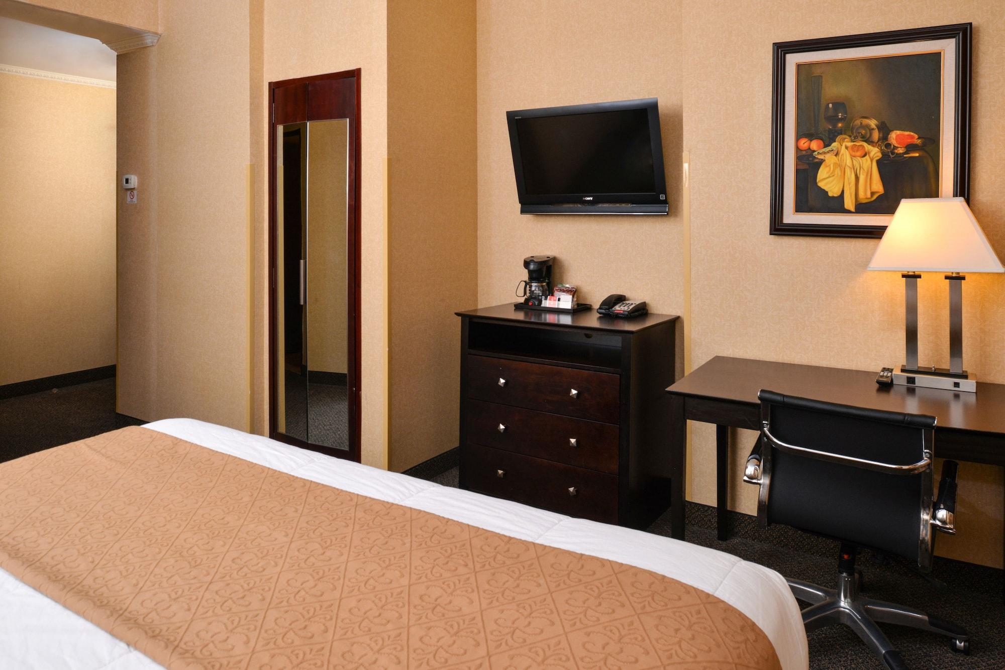 Baltimore Plaza Hotel 外观 照片