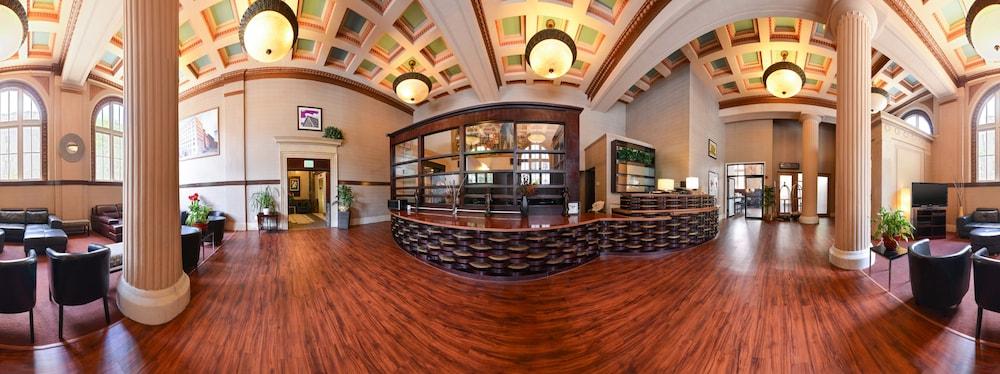 Baltimore Plaza Hotel 外观 照片