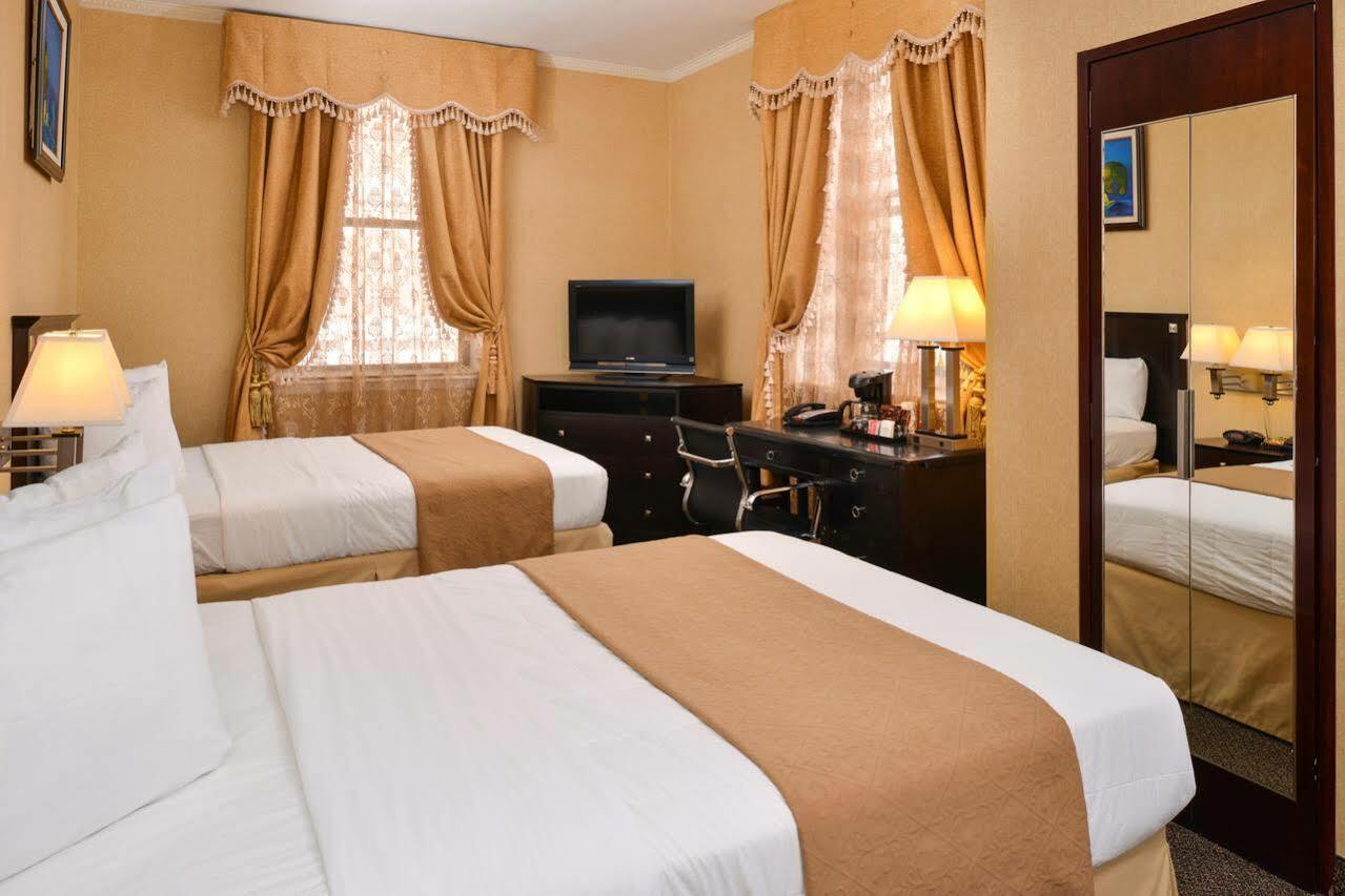 Baltimore Plaza Hotel 外观 照片